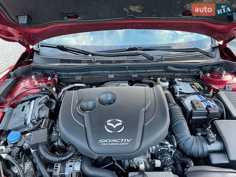 Універсал Mazda 6 2015 в Луцьку