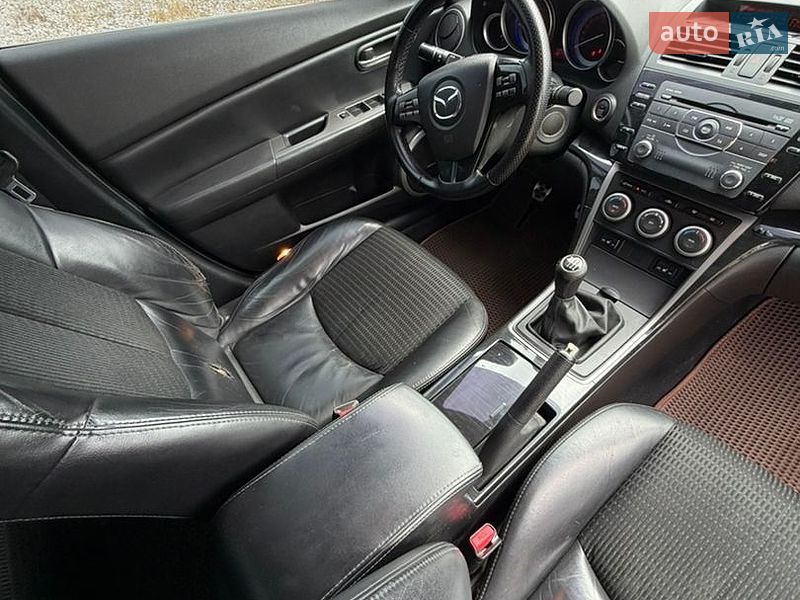 Седан Mazda 6 2008 в Львові