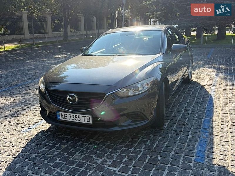 Седан Mazda 6 2016 в Днепре
