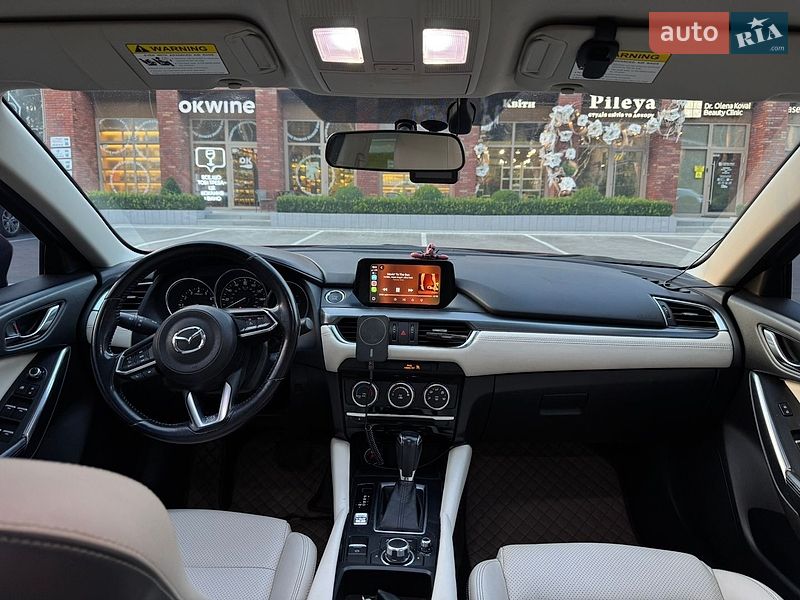 Седан Mazda 6 2017 в Буче