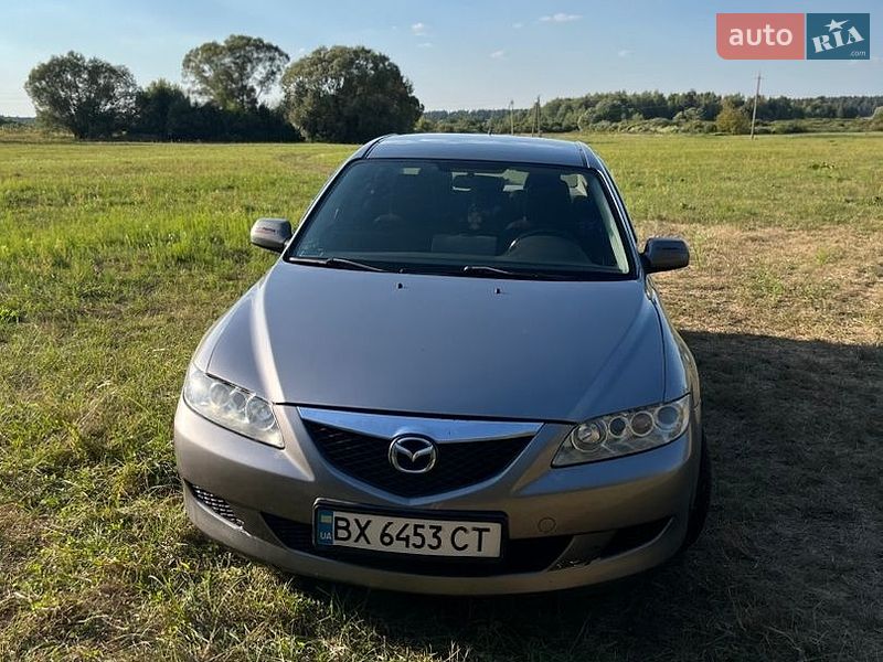Седан Mazda 6 2004 в Остроге