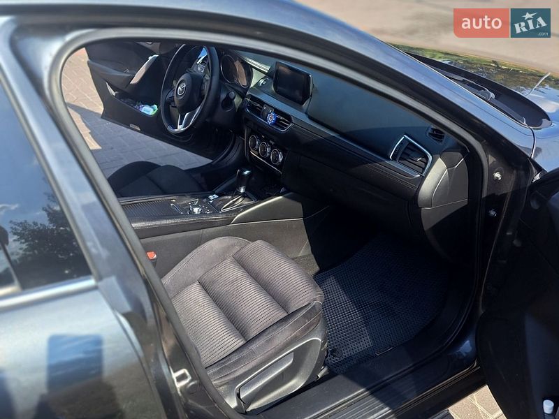 Седан Mazda 6 2015 в Киеве
