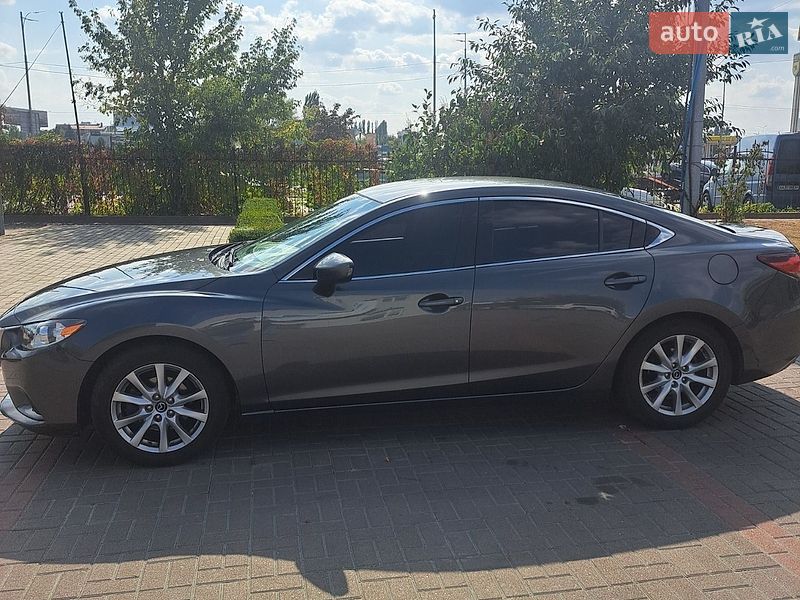 Седан Mazda 6 2015 в Киеве
