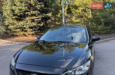 Седан Mazda 6 2016 в Днепре