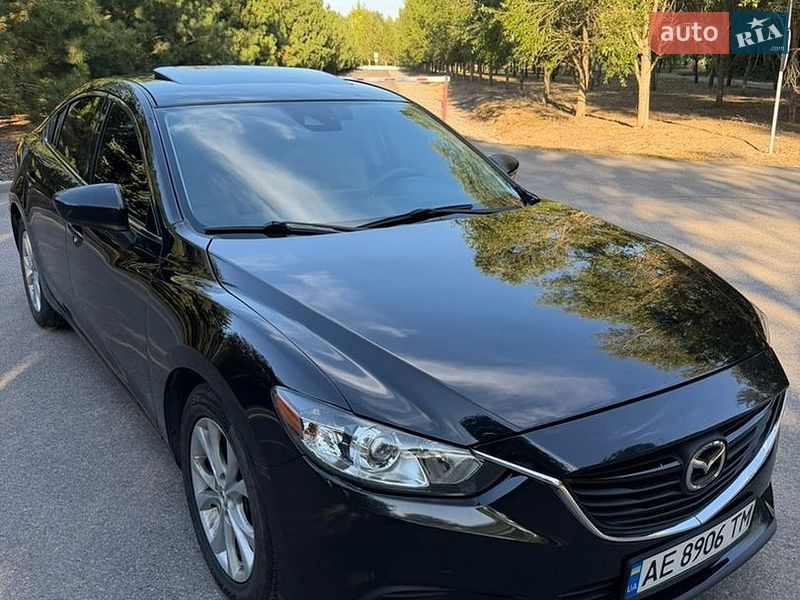 Седан Mazda 6 2016 в Днепре