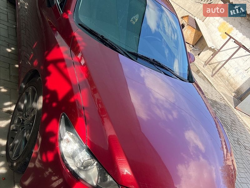 Седан Mazda 6 2014 в Запоріжжі