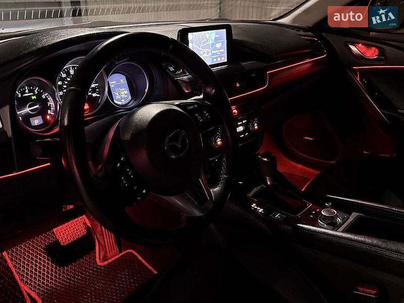 Седан Mazda 6 2016 в Львові