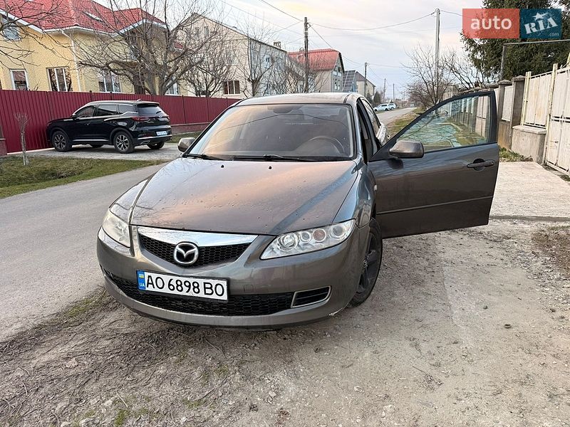 Седан Mazda 6 2005 в Ужгороді