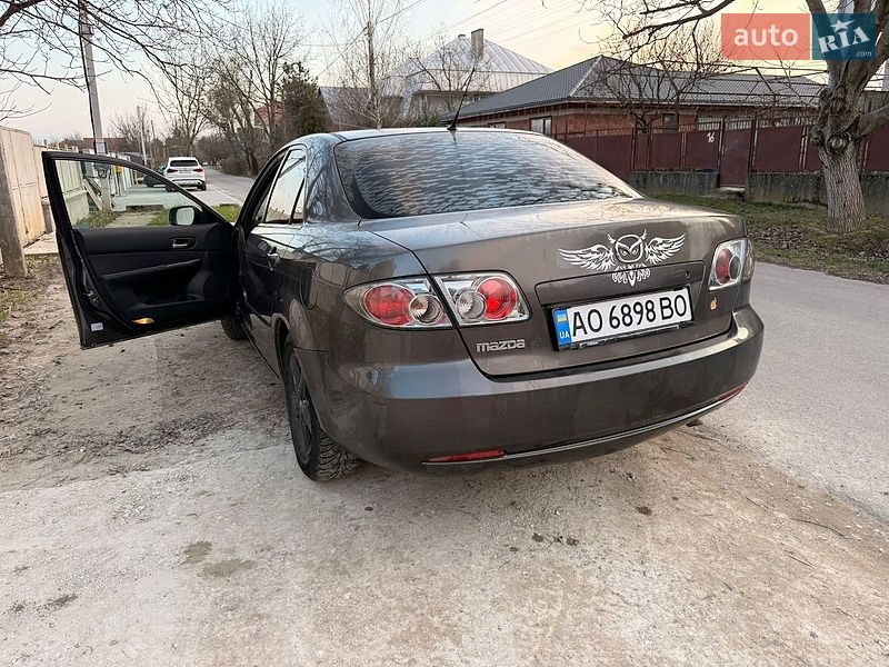 Седан Mazda 6 2005 в Ужгороді