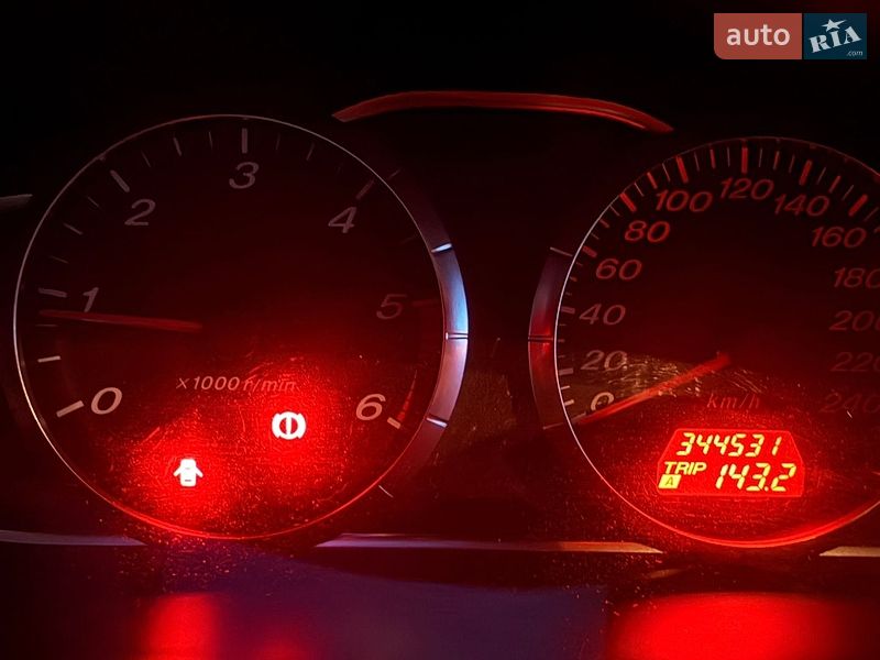 Седан Mazda 6 2005 в Ужгороді