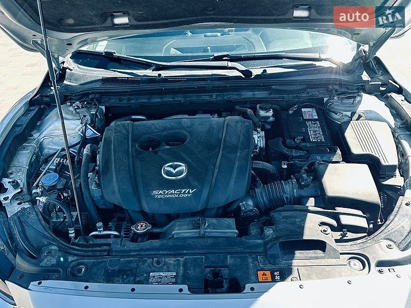 Седан Mazda 6 2018 в Миколаєві