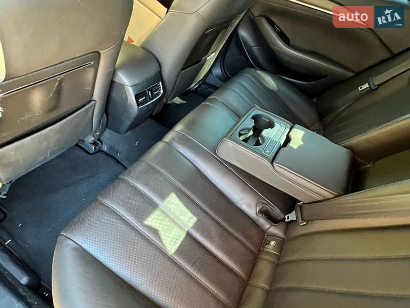 Седан Mazda 6 2018 в Харькове