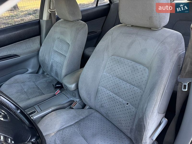 Седан Mazda 6 2003 в Умани