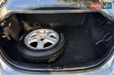 Седан Mazda 6 2003 в Умани