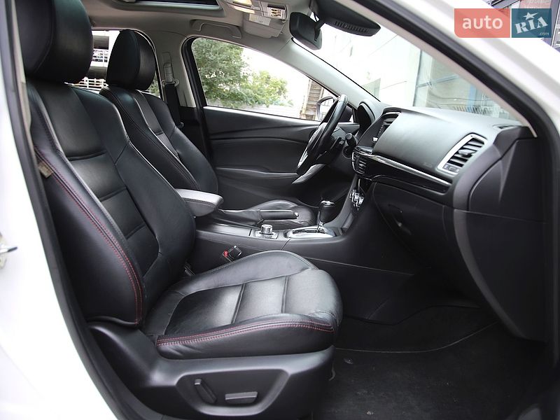 Седан Mazda 6 2013 в Харкові