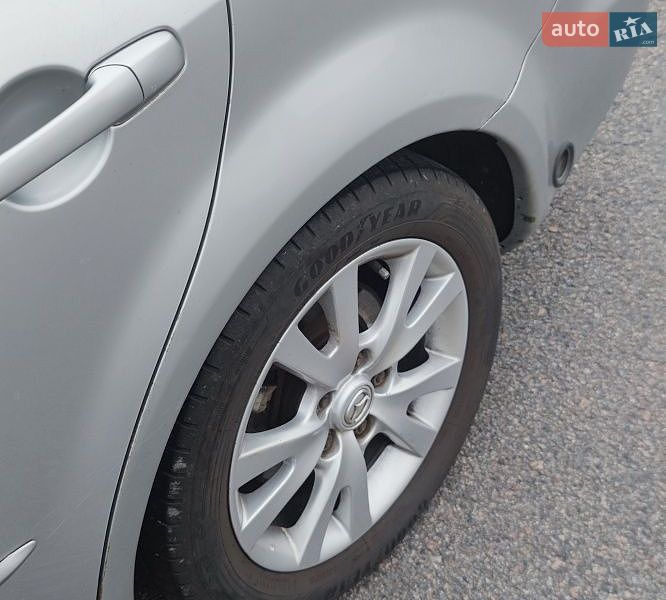 Универсал Mazda 6 2006 в Киеве