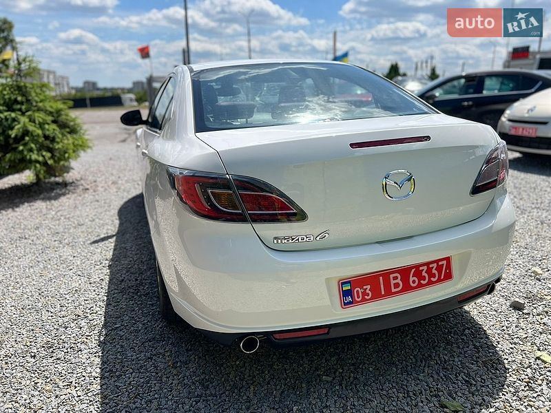 Седан Mazda 6 2008 в Ровно