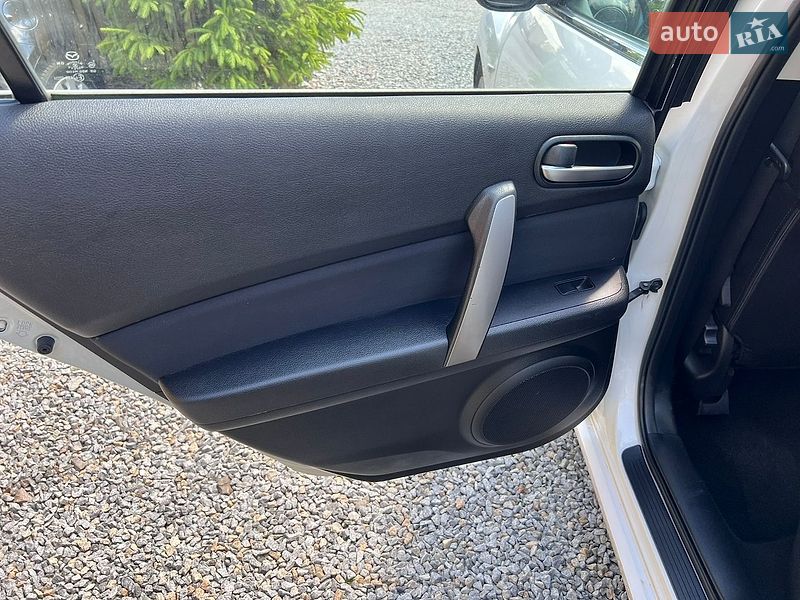Седан Mazda 6 2008 в Ровно