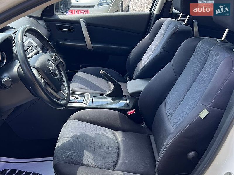 Седан Mazda 6 2008 в Ровно