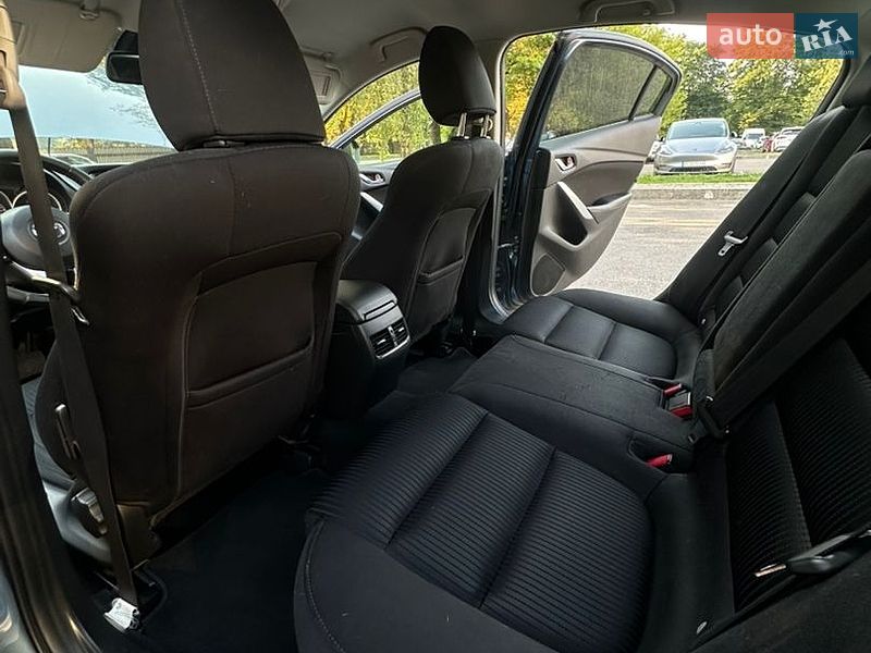 Седан Mazda 6 2013 в Львове
