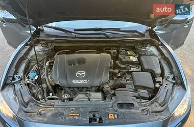 Седан Mazda 6 2013 в Львове