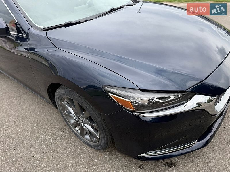 Седан Mazda 6 2018 в Львові