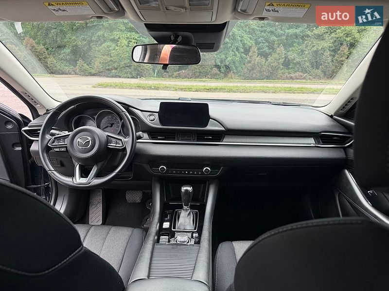 Седан Mazda 6 2018 в Львові