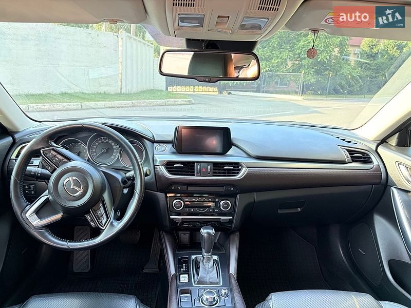 Седан Mazda 6 2017 в Черкассах