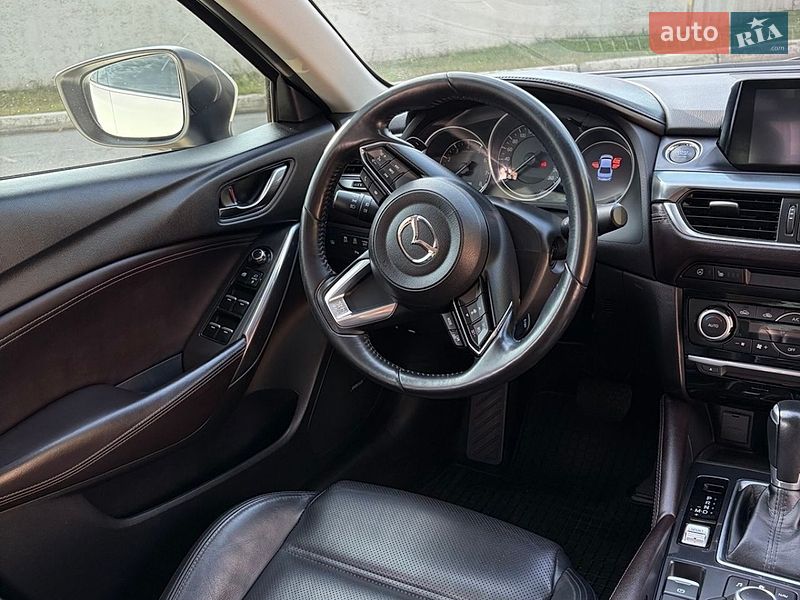 Седан Mazda 6 2017 в Черкассах