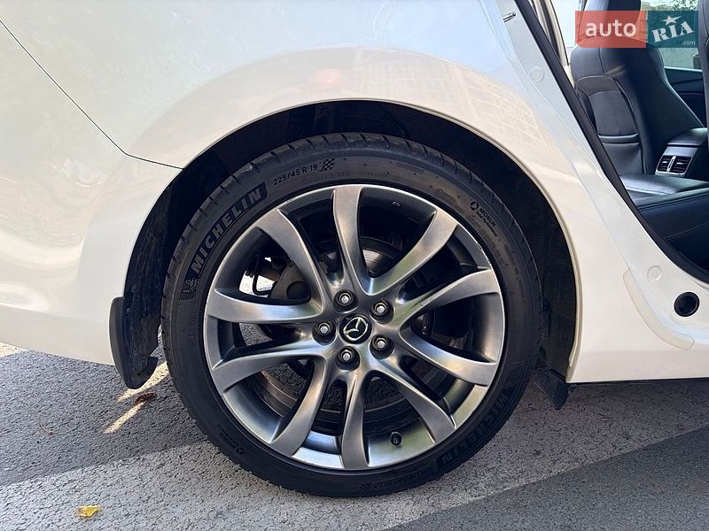 Седан Mazda 6 2017 в Черкассах