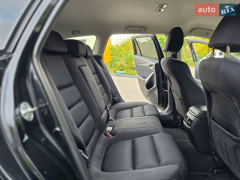 Универсал Mazda 6 2012 в Луцке