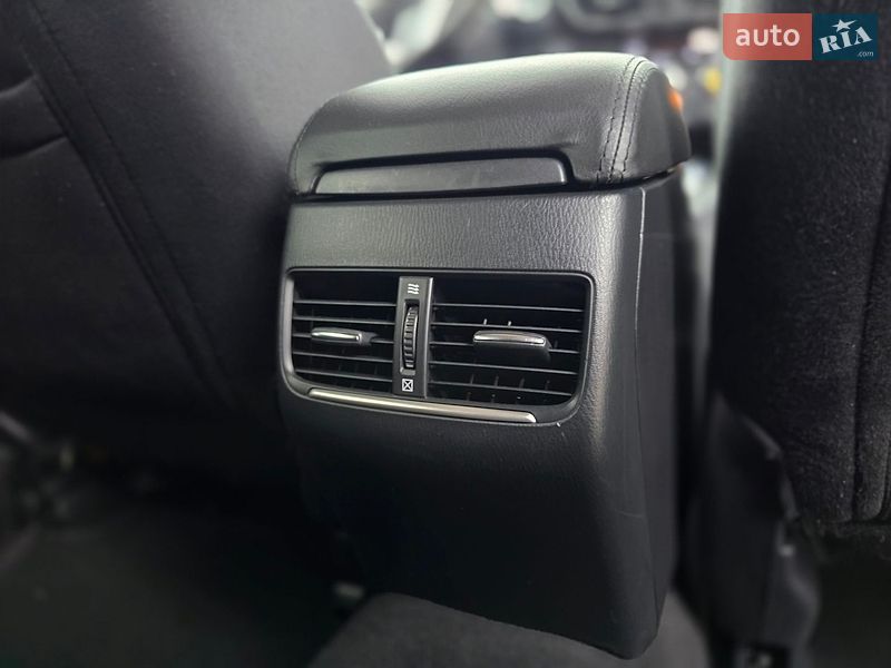 Универсал Mazda 6 2012 в Луцке