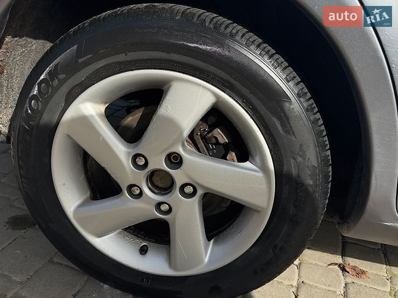 Седан Mazda 6 2003 в Коростене
