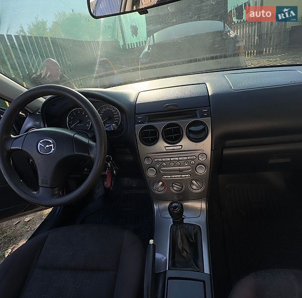 Седан Mazda 6 2003 в Коростене