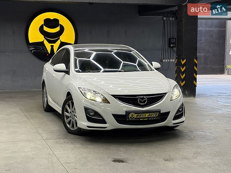 Седан Mazda 6 2010 в Черновцах