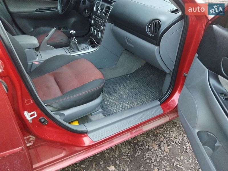 Універсал Mazda 6 2005 в Житомирі