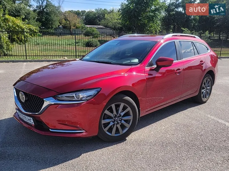Mazda 6