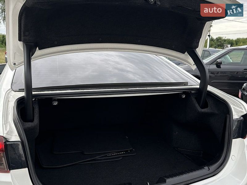 Седан Mazda 6 2017 в Белогородке