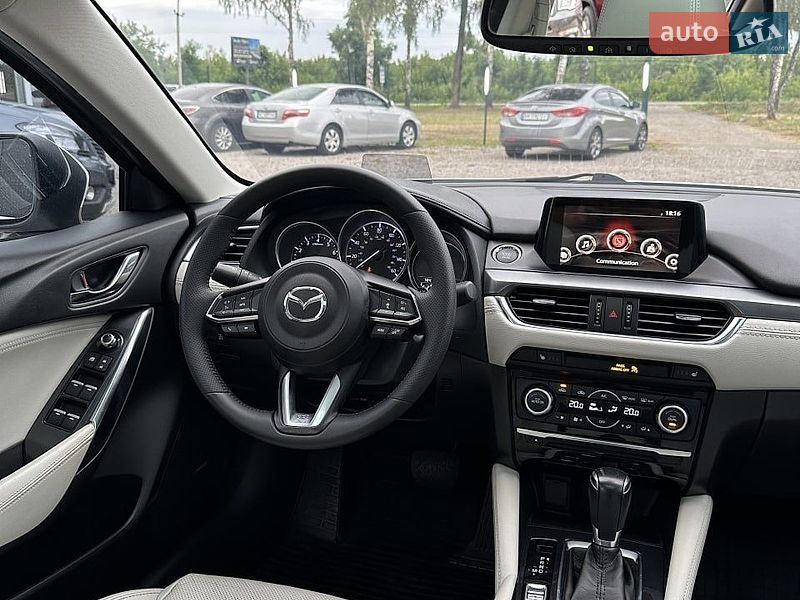 Седан Mazda 6 2017 в Белогородке
