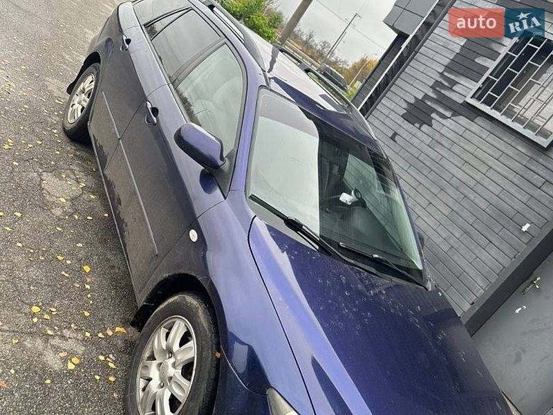 Универсал Mazda 6 2003 в Пирятине