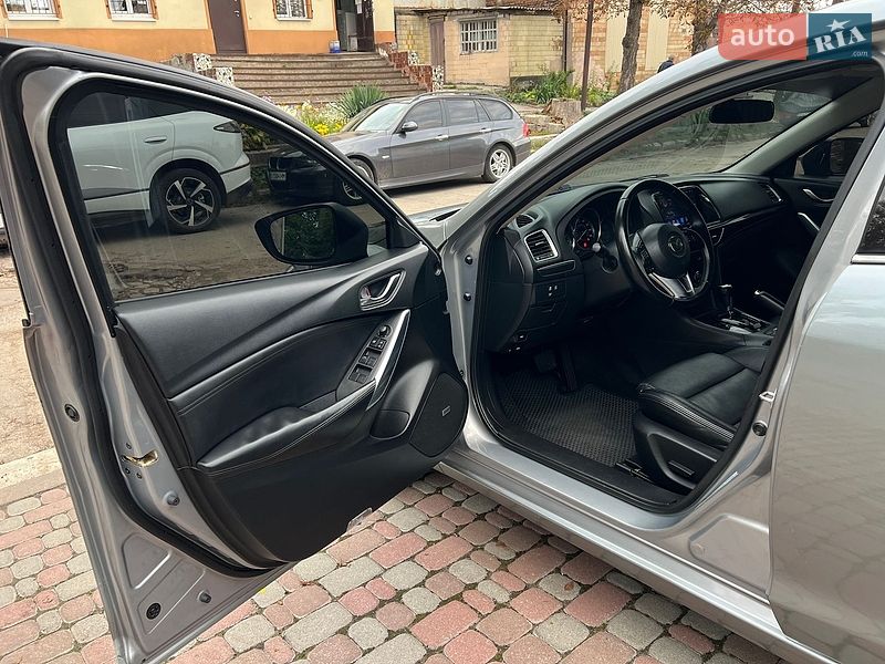 Седан Mazda 6 2013 в Дніпрі