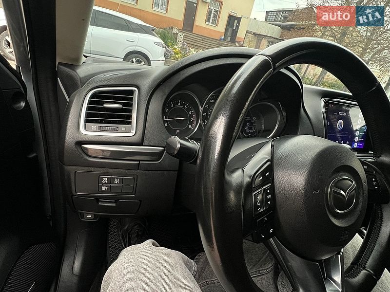 Седан Mazda 6 2013 в Дніпрі