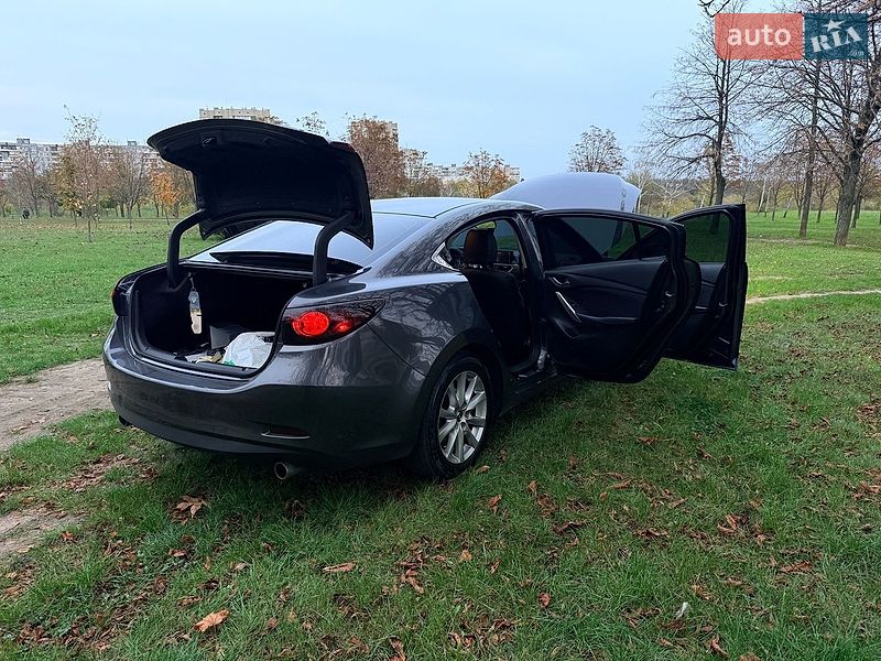 Седан Mazda 6 2016 в Запоріжжі
