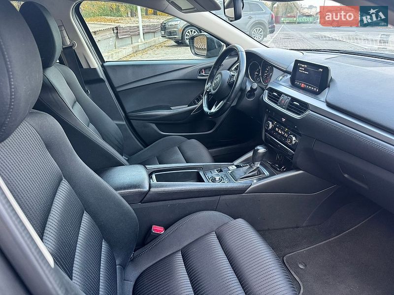 Седан Mazda 6 2017 в Виннице