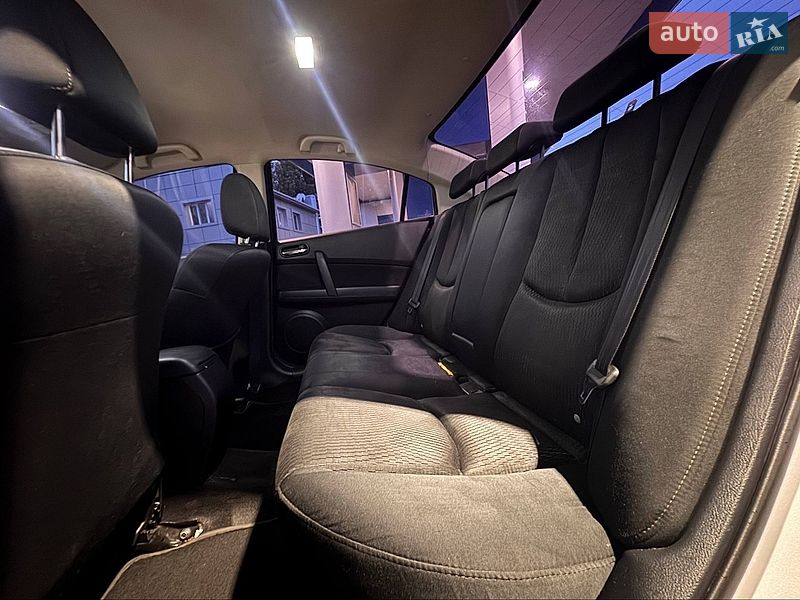 Седан Mazda 6 2011 в Одесі