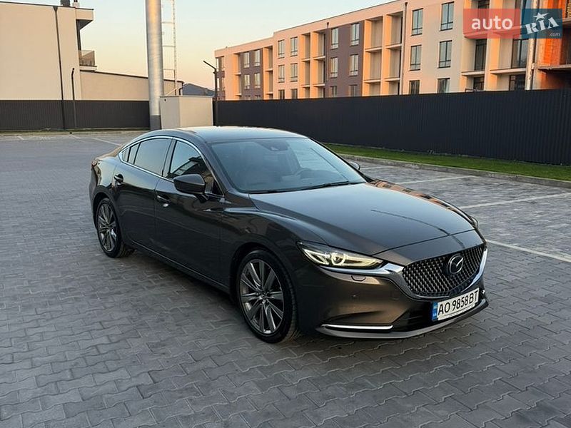 Седан Mazda 6 2018 в Ужгороде