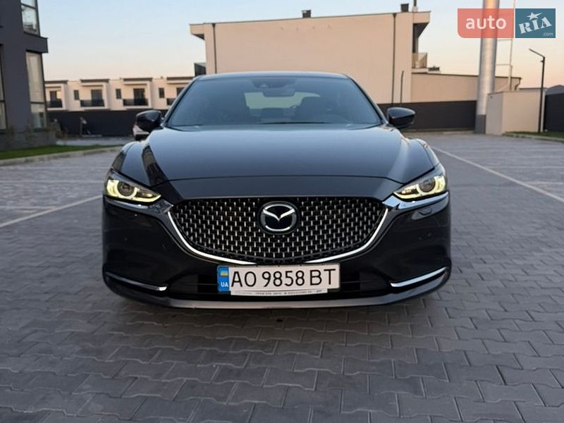 Седан Mazda 6 2018 в Ужгороде