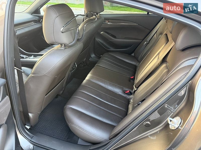 Седан Mazda 6 2018 в Ужгороде