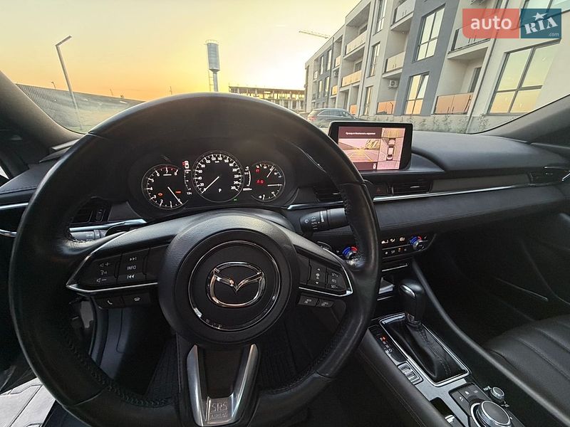 Седан Mazda 6 2018 в Ужгороде