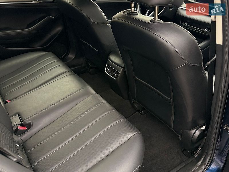 Седан Mazda 6 2018 в Ивано-Франковске